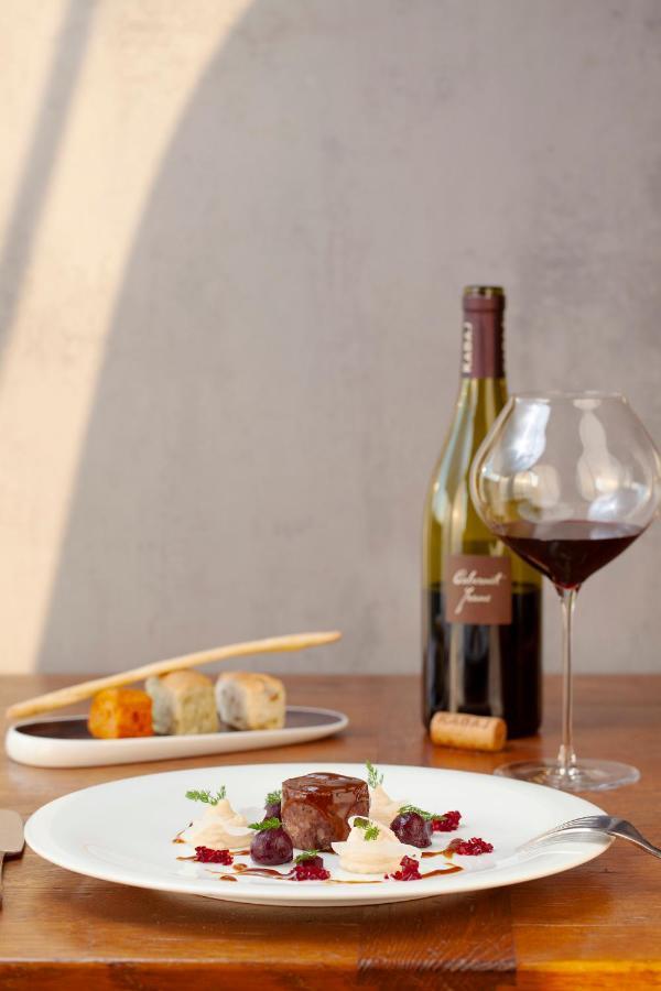 Kabaj Wine & Dine Hotel Dobrovo Ngoại thất bức ảnh