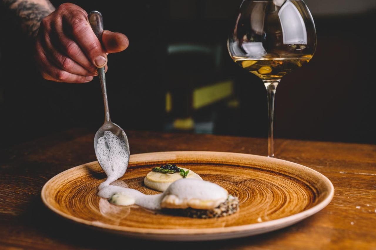 Kabaj Wine & Dine Hotel Dobrovo Ngoại thất bức ảnh